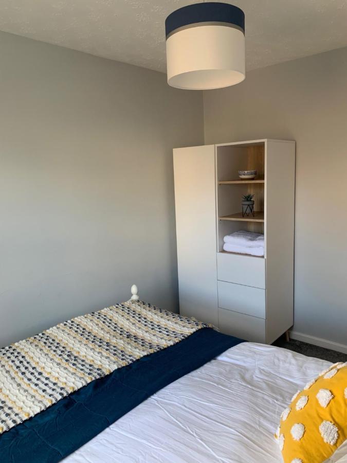 The Hideaway, Calm, Cozy, Dog Friendly Retreat Appartamento Cheltenham Esterno foto