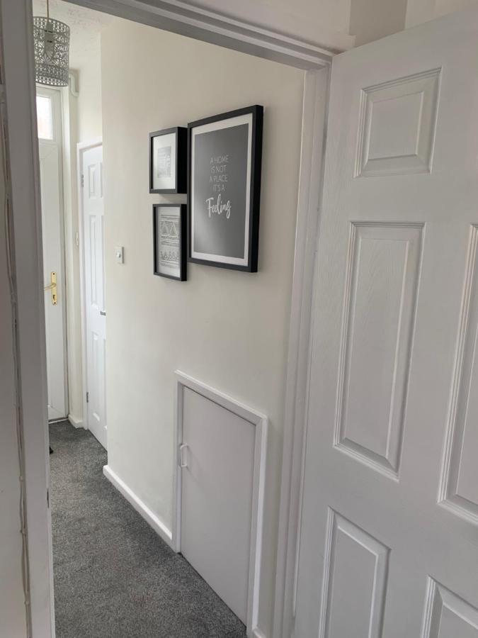 The Hideaway, Calm, Cozy, Dog Friendly Retreat Appartamento Cheltenham Esterno foto